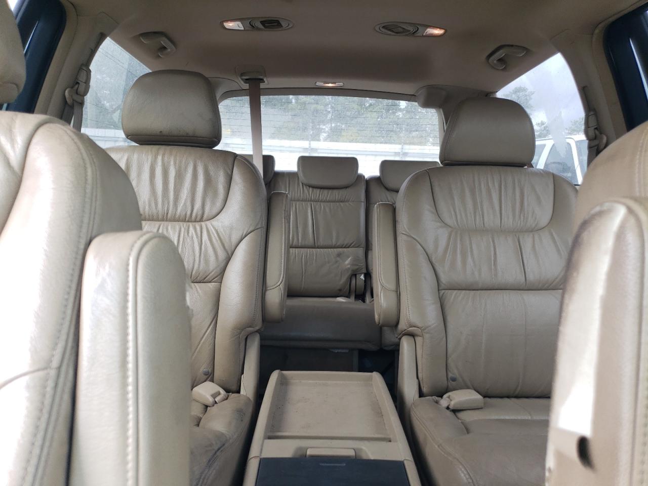 2005 Honda Odyssey - Image 10