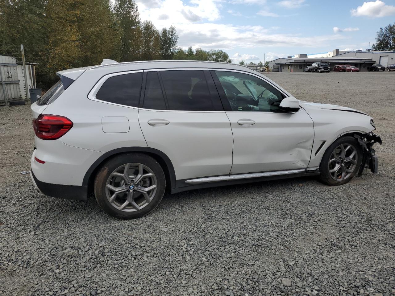 VIN 5UXTY5C05LLT36324 2020 BMW X3 no.3