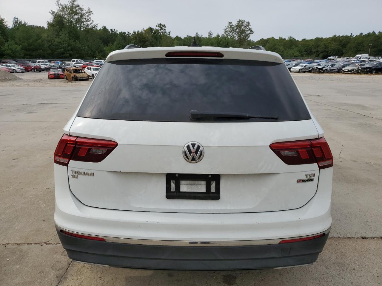 2018 Volkswagen Tiguan Se VIN: 3VV2B7AX2JM100575 Lot: 70742604