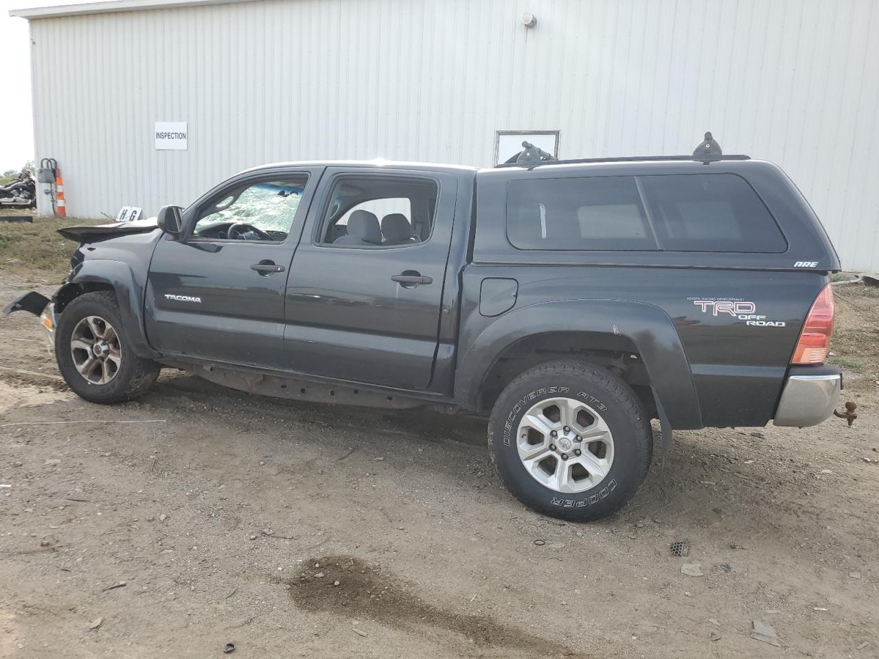 2008 Toyota Tacoma - Image 2