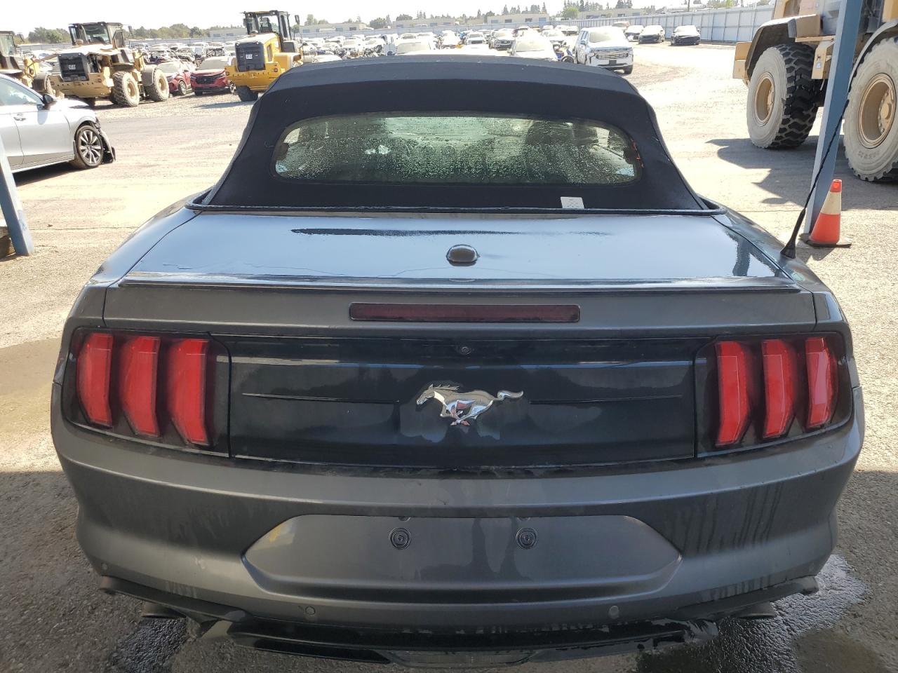 2022 Ford Mustang VIN: 1FATP8UH8N5129711 Lot: 73653634