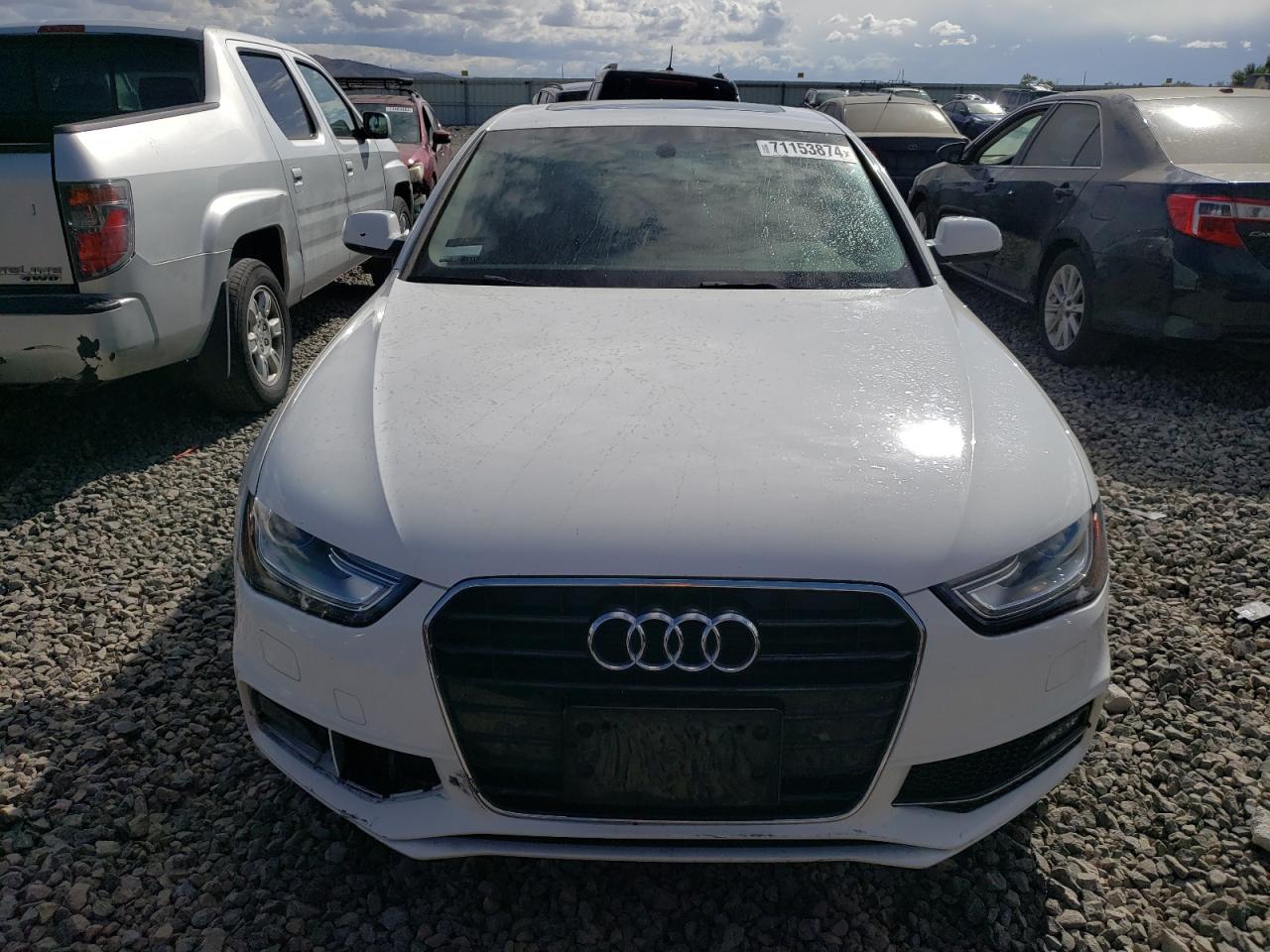 2016 Audi A4 Premium S-Line VIN: WAUAFAFL2GN004586 Lot: 71153874