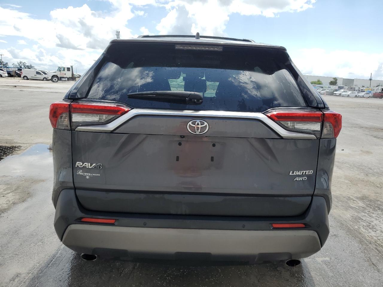 2020 Toyota Rav4 Limited VIN: JTMN1RFV3LD057509 Lot: 72656694