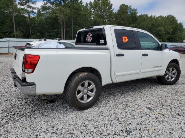 Pickups NISSAN TITAN 2014 White