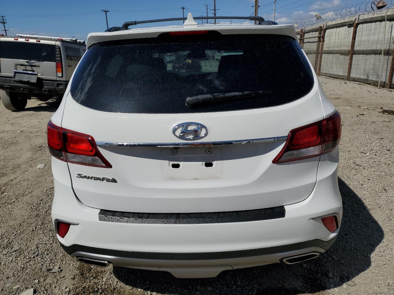 KM8SN4HF0HU190649 2017 Hyundai Santa Fe Se