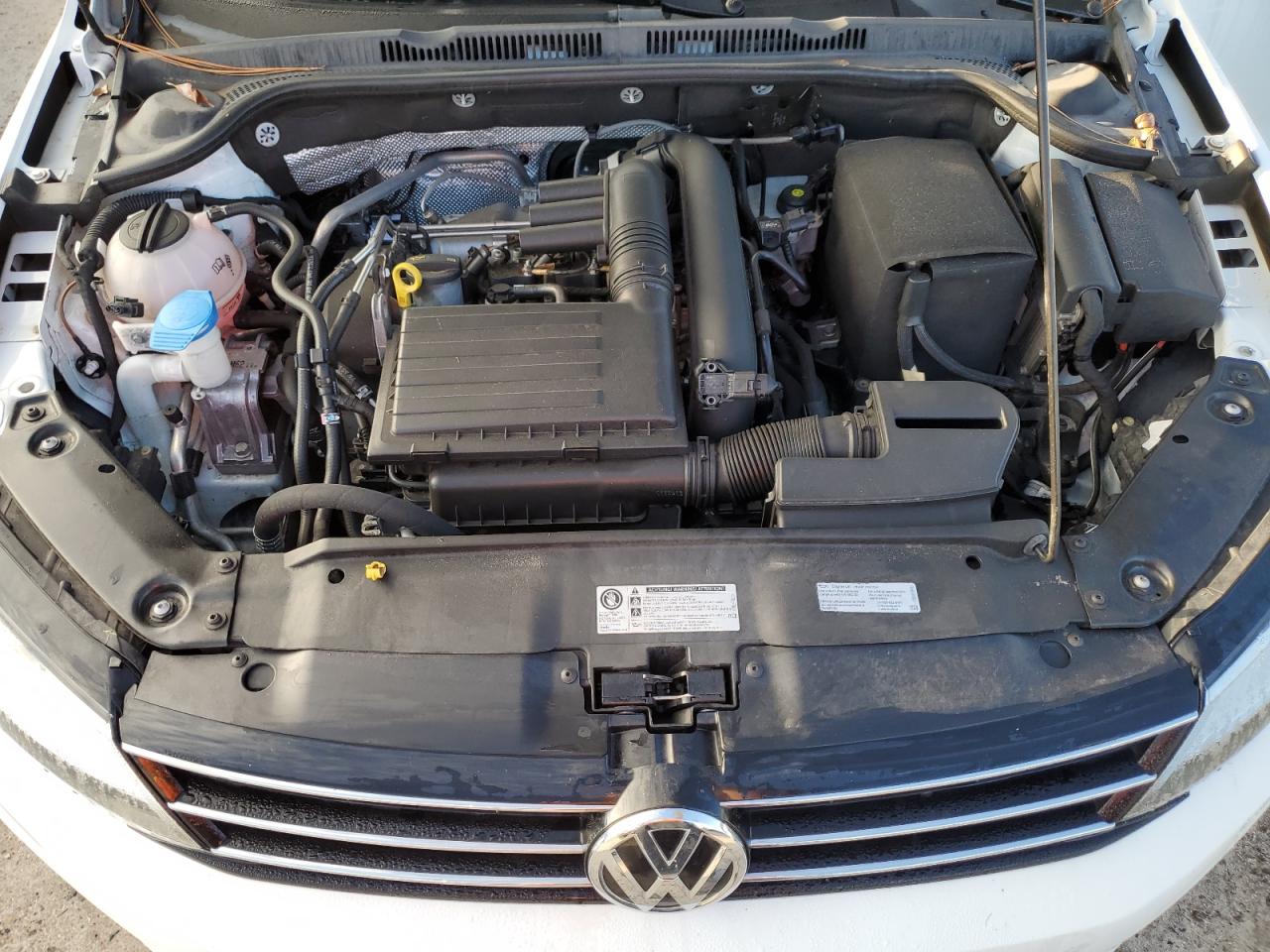 3VWDB7AJ6HM401179 2017 Volkswagen Jetta Se