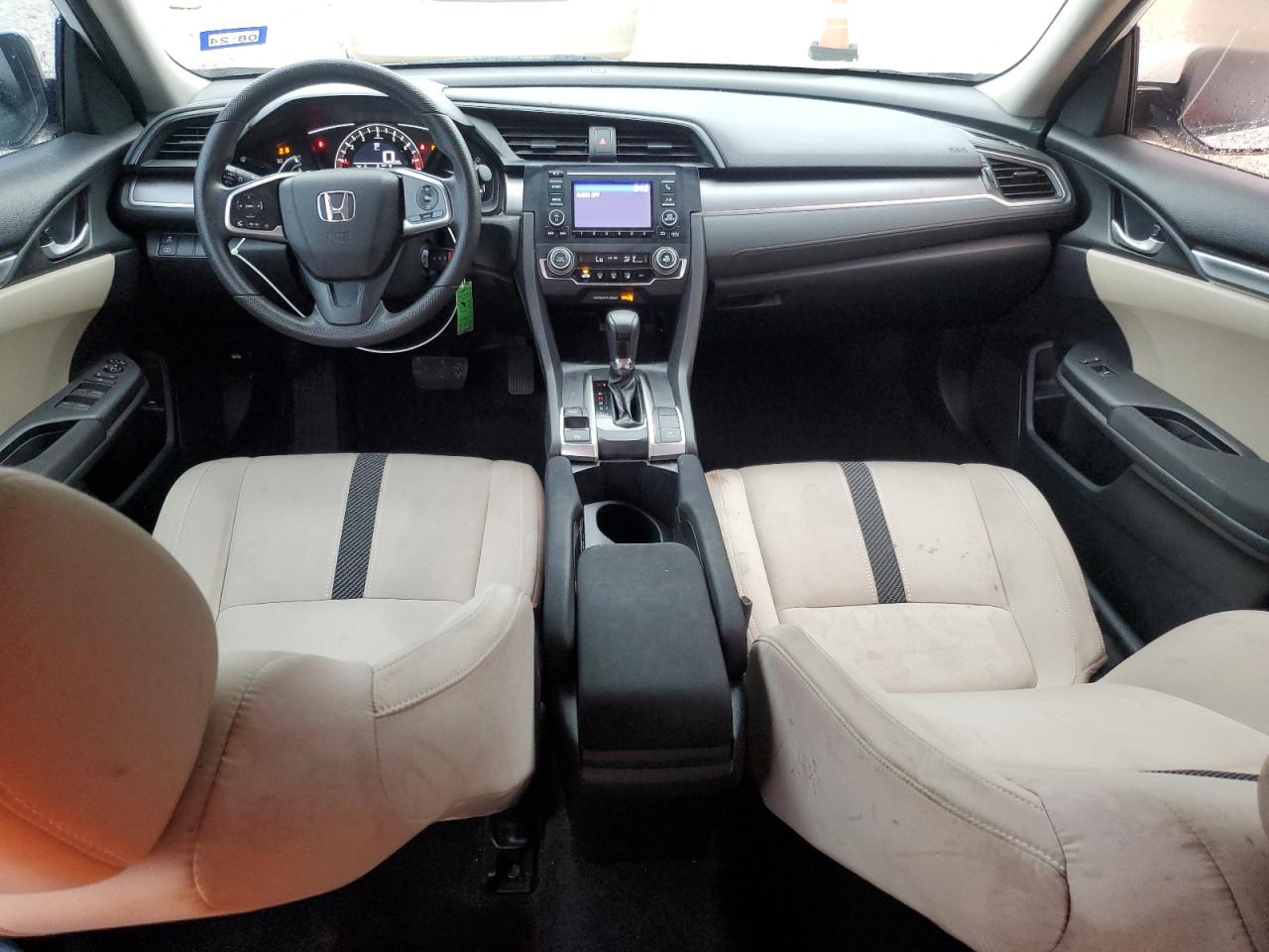 19XFC2F57HE064104 2017 Honda Civic Lx