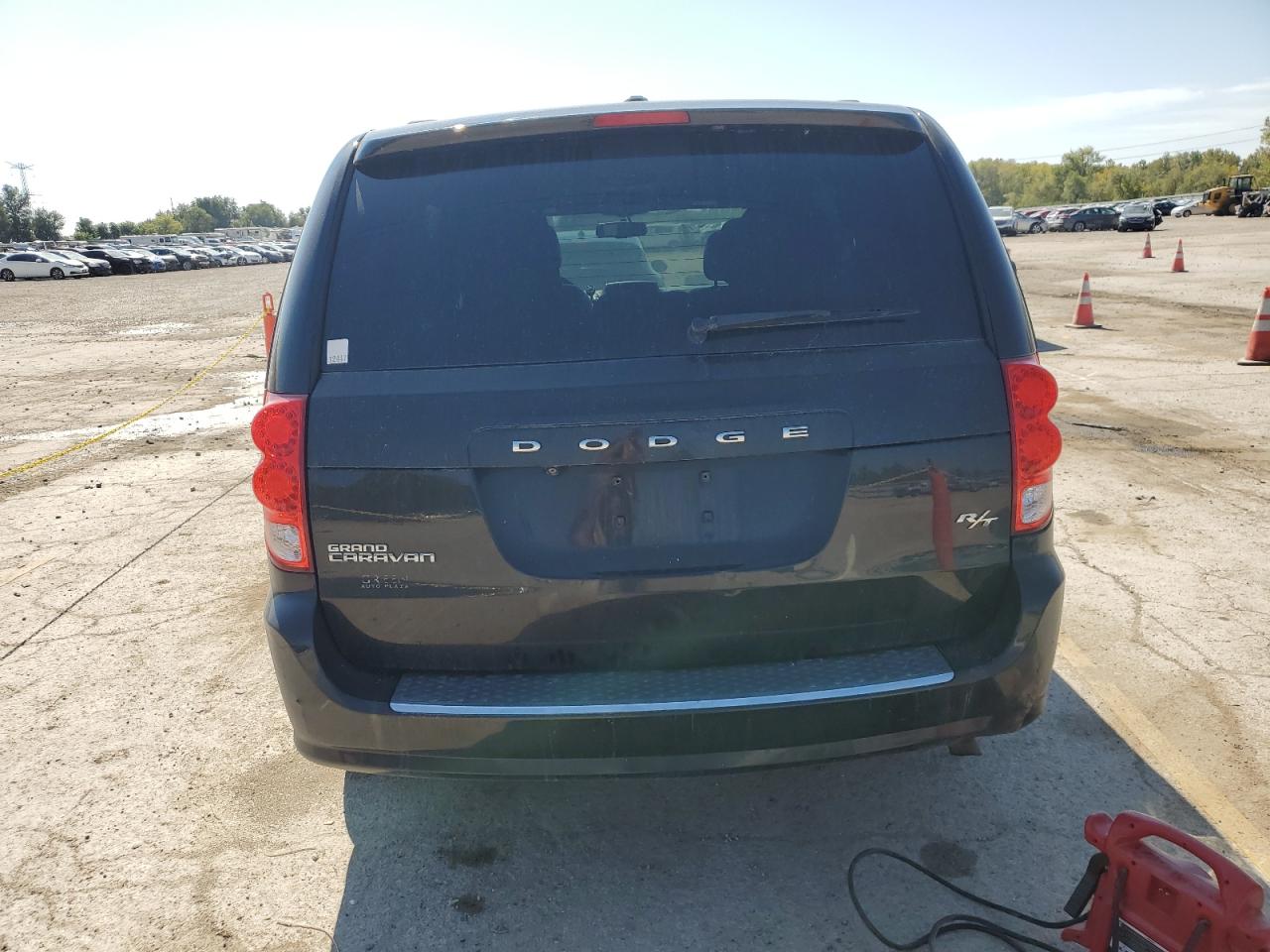 2013 Dodge Grand Caravan R/T VIN: 2C4RDGEG9DR568673 Lot: 72137344