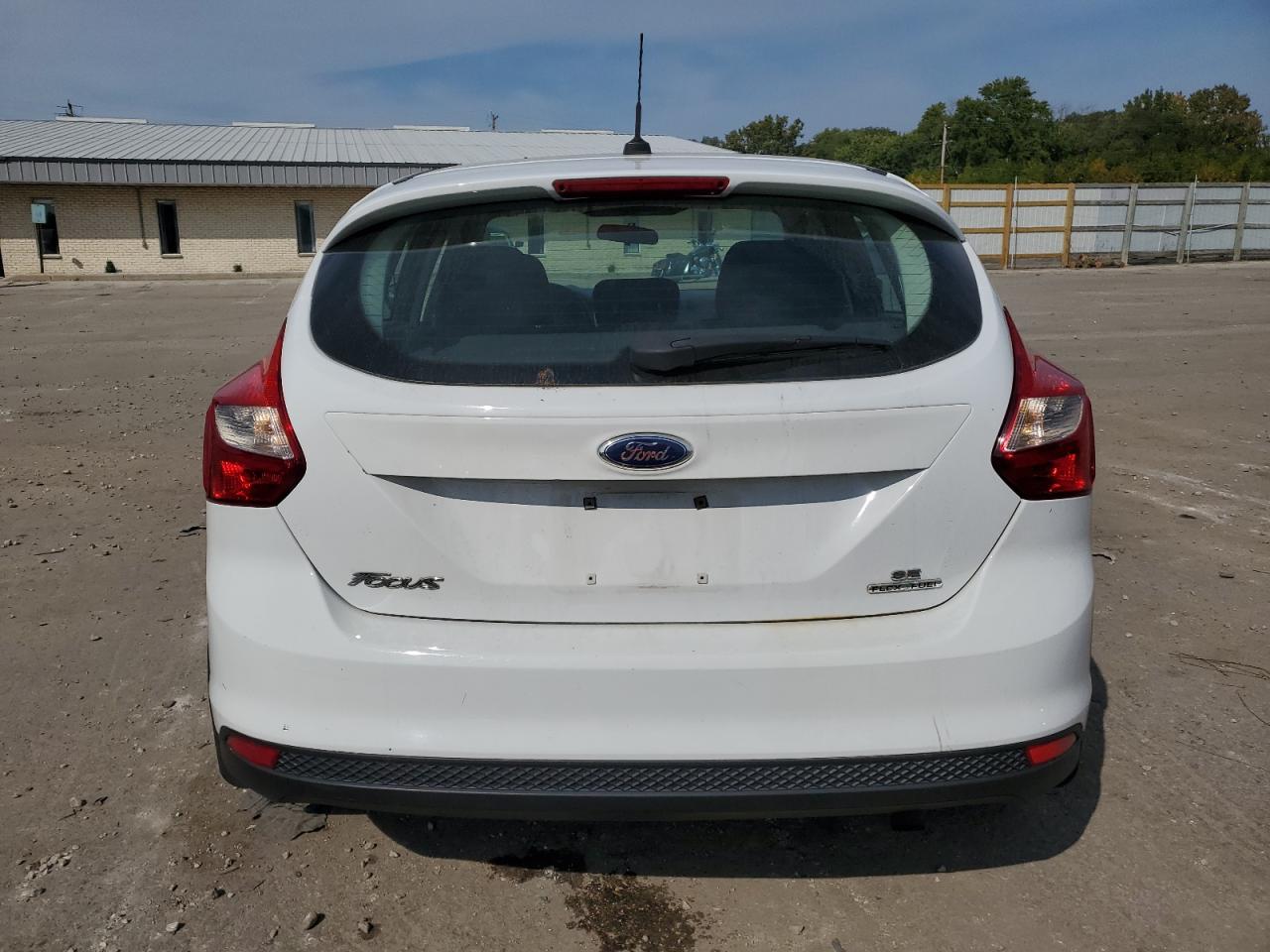 2014 Ford Focus Se VIN: 1FADP3K22EL392133 Lot: 71446034