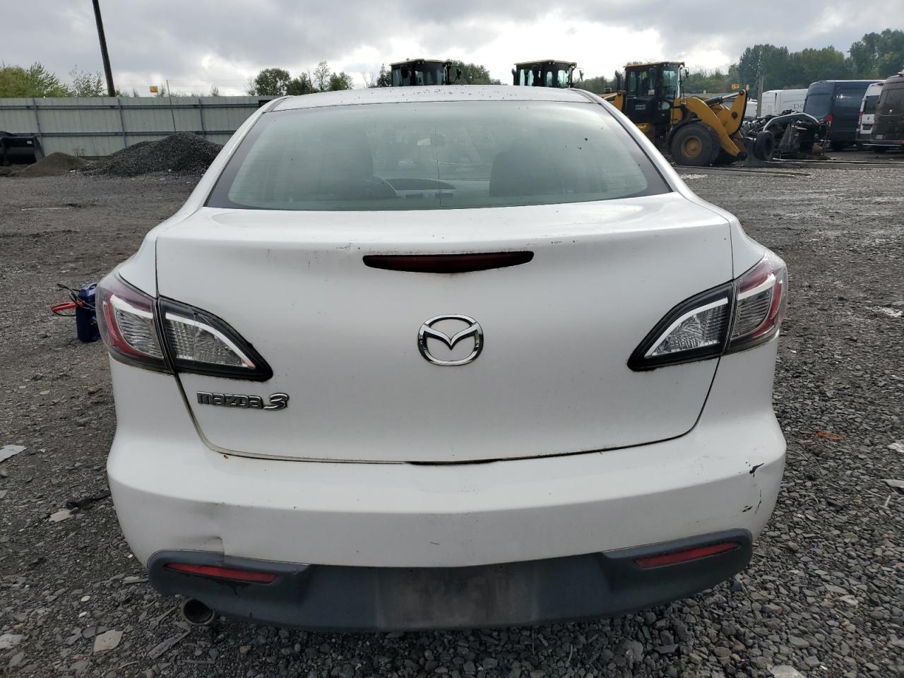 JM1BL1SG9A1309560 2010 Mazda 3 I