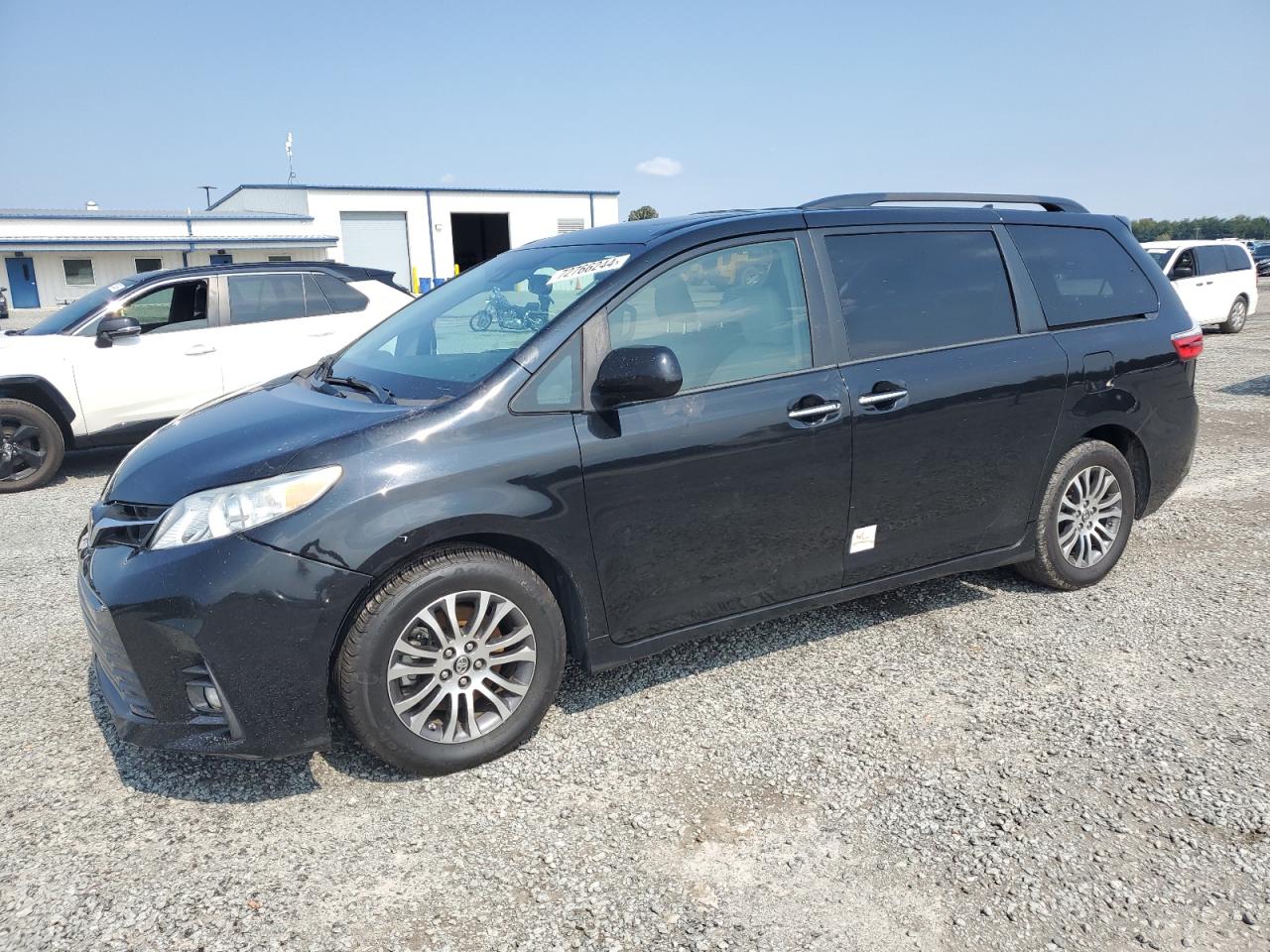 2020 Toyota Sienna Xle VIN: 5TDYZ3DC5LS025038 Lot: 72766244