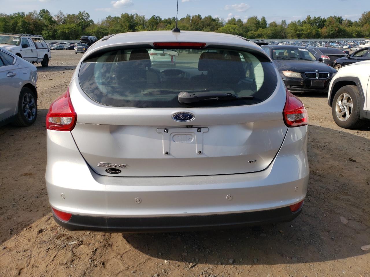 2015 Ford Focus Se VIN: 1FADP3K24FL251761 Lot: 69797884