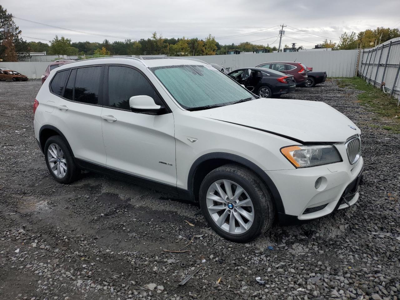 VIN 5UXWX9C5XE0D36300 2014 BMW X3 no.4