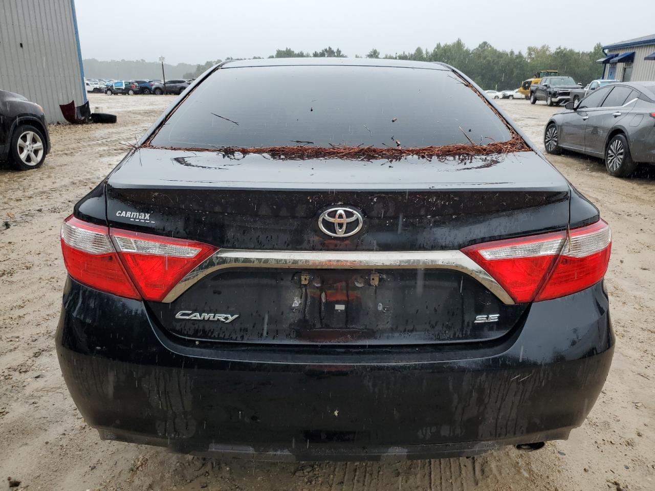 4T1BF1FK2GU615427 2016 Toyota Camry Le