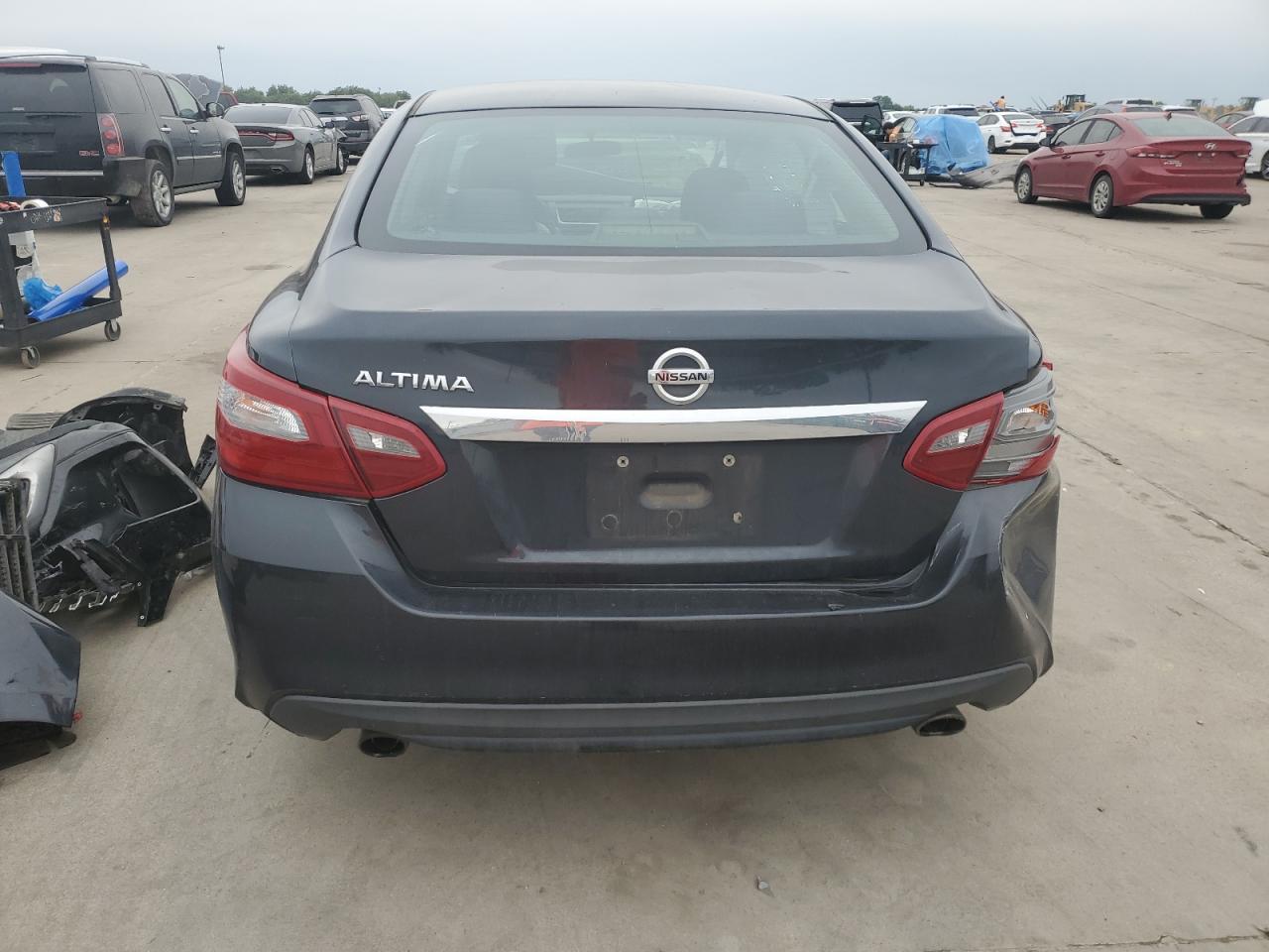 1N4AL3AP6JC121372 2018 Nissan Altima 2.5