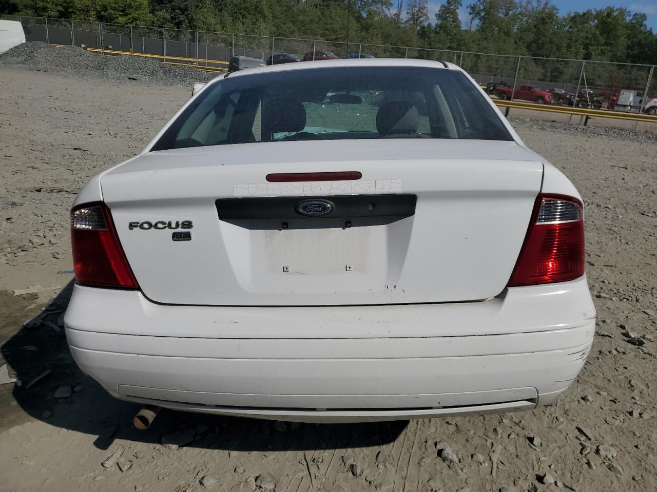 1FAHP34N27W117095 2007 Ford Focus Zx4