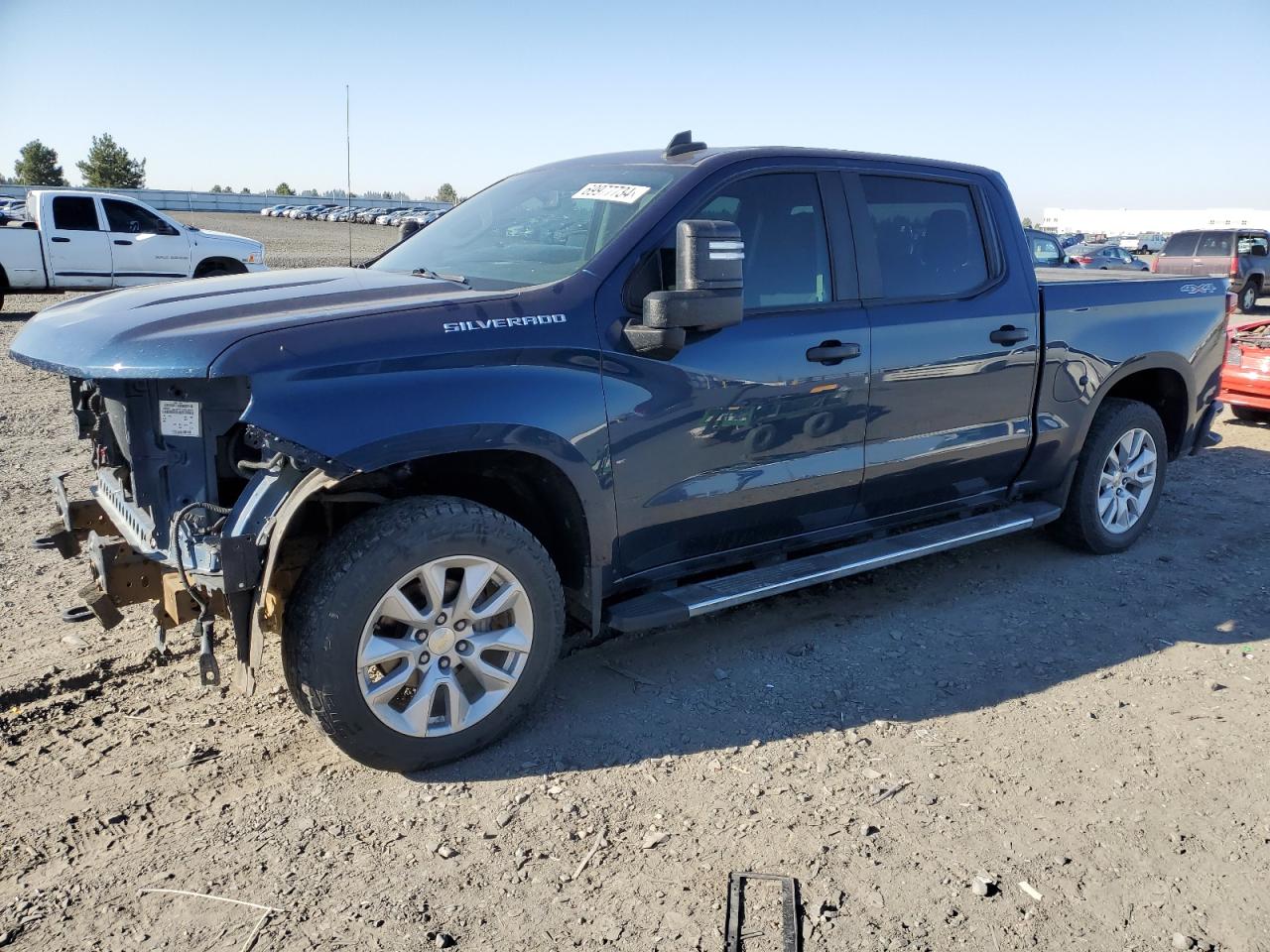 2019 Chevrolet Silverado K1500 Custom VIN: 3GCUYBEFXKG700027 Lot: 69977734