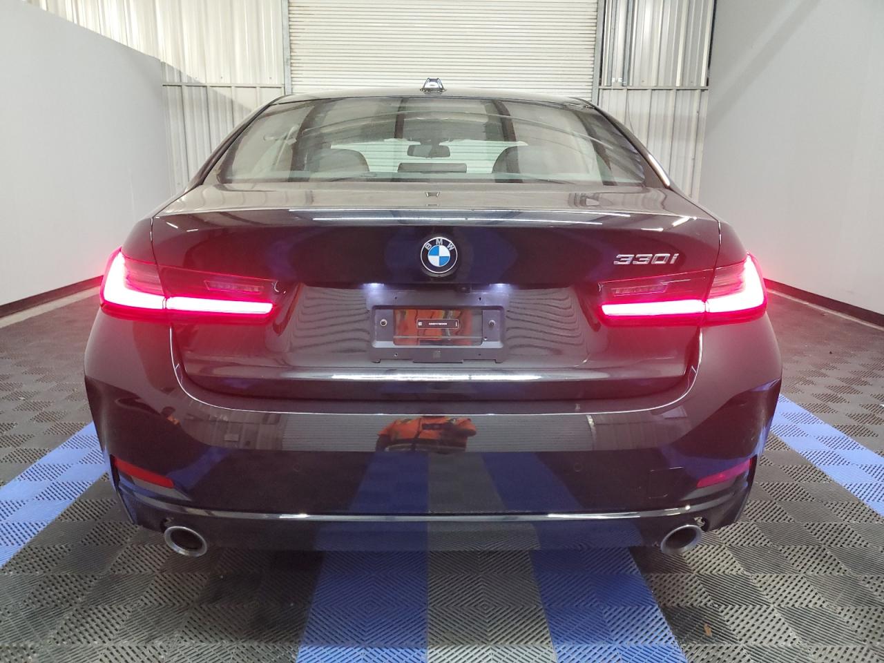 3MW69FF01R8D84638 2024 BMW 330I