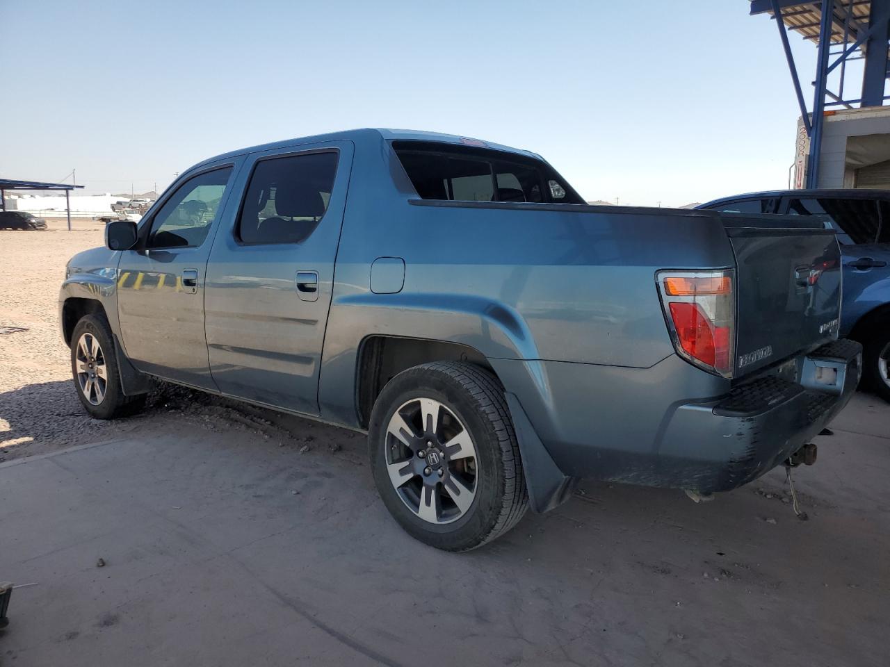 2006 Honda Ridgeline - Image 2