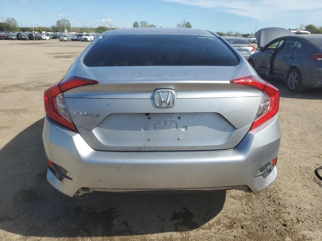 2HGFC2F59LH017302 2020 Honda Civic Lx