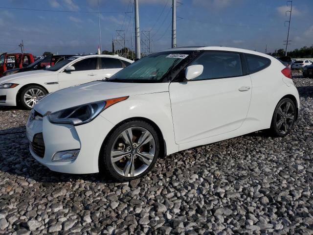 2016 Hyundai Veloster 