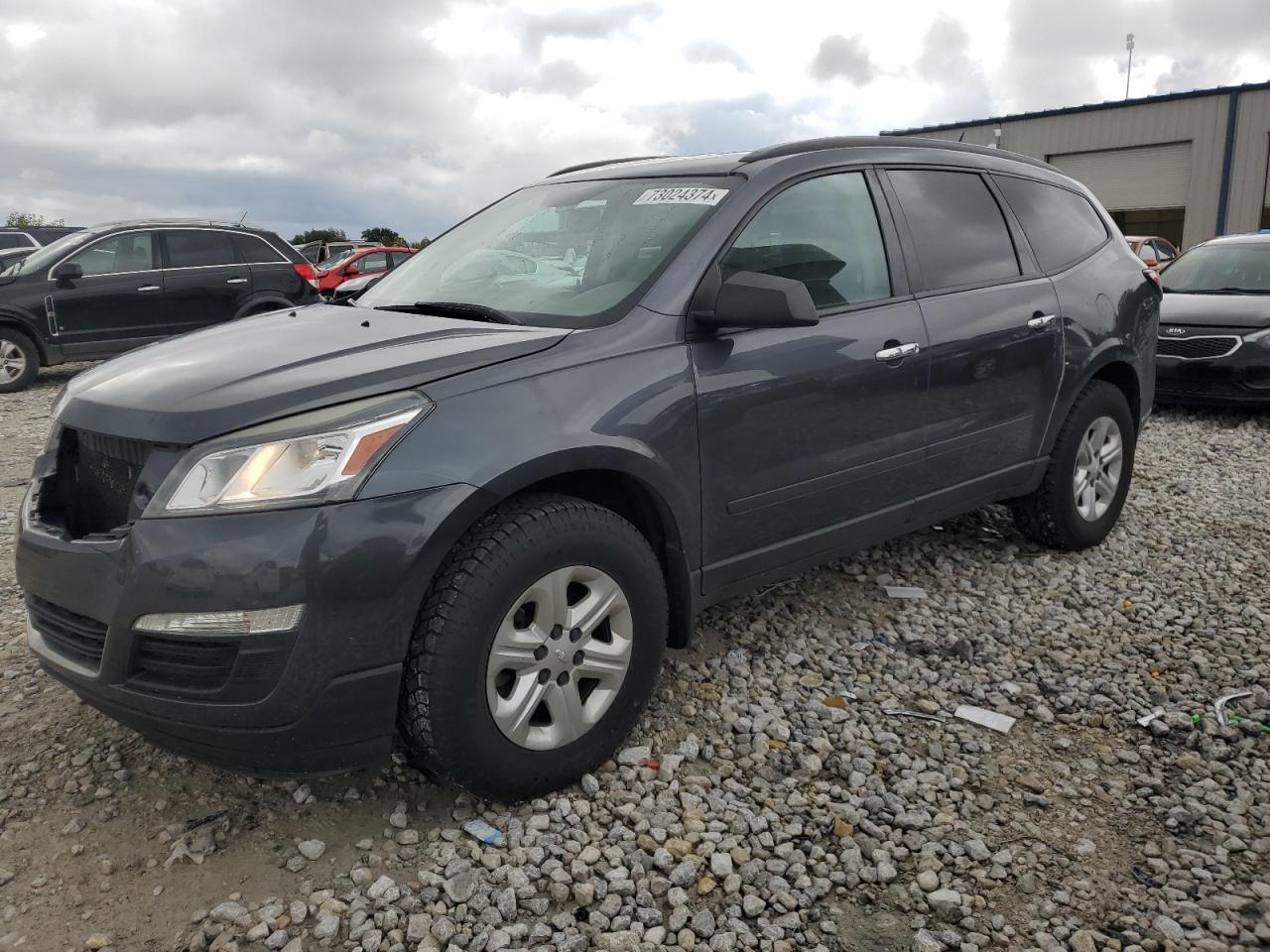 VIN 1GNKRFKD0EJ283025 2014 CHEVROLET TRAVERSE no.1