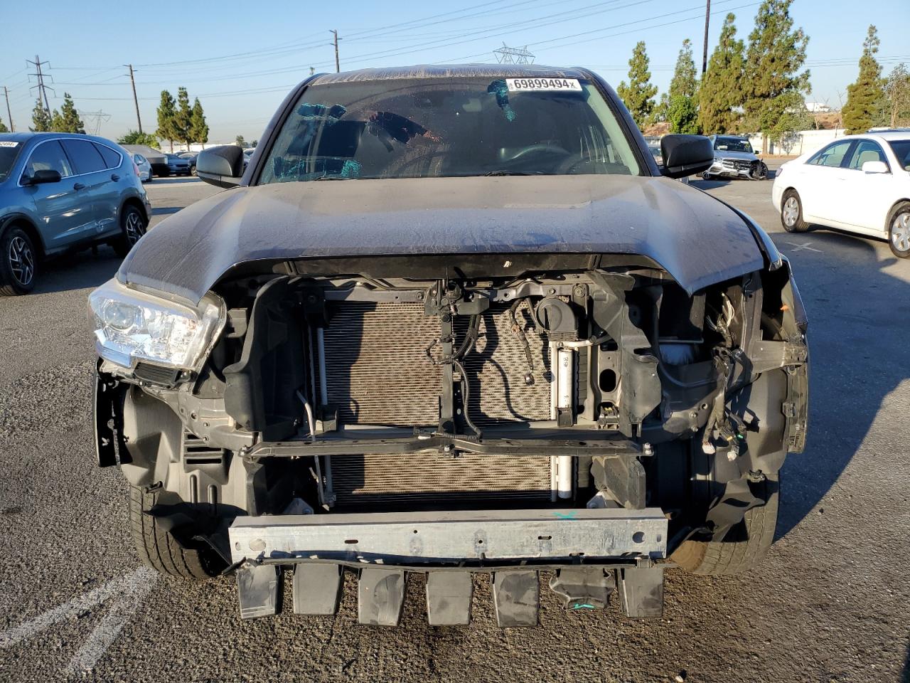 2020 Toyota Tacoma - Image 5