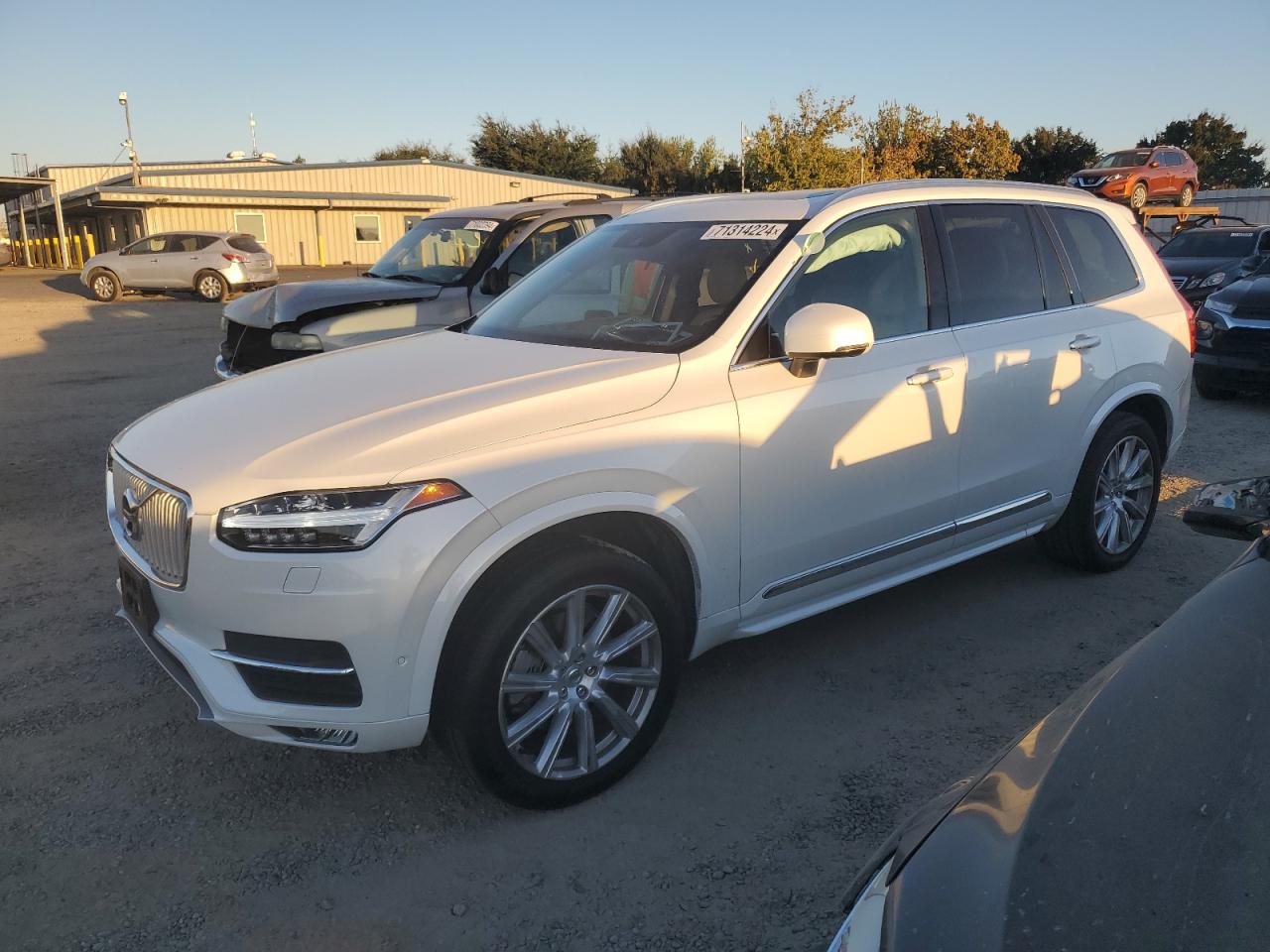 YV4A22PL5H1133429 2017 VOLVO XC90 - Image 1