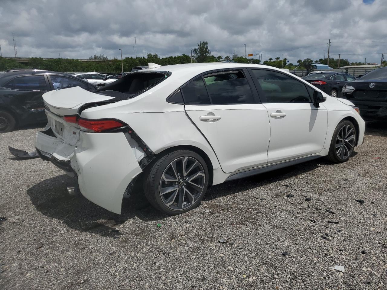 2022 Toyota Corolla - Image 3
