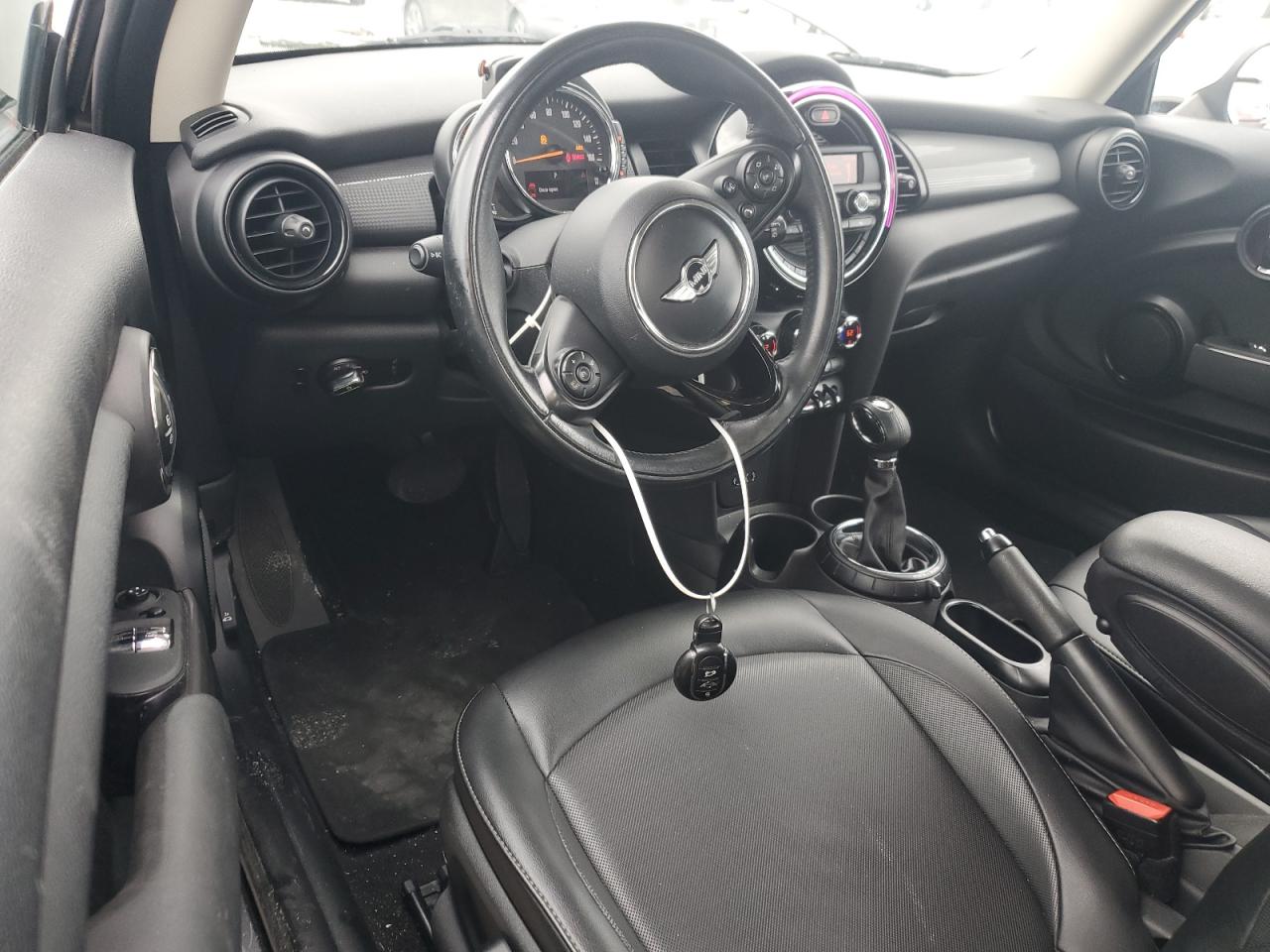 WMWXP5C53G3B77570 2016 Mini Cooper