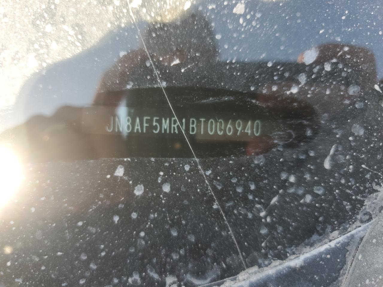 JN8AF5MR1BT006940 2011 Nissan Juke S