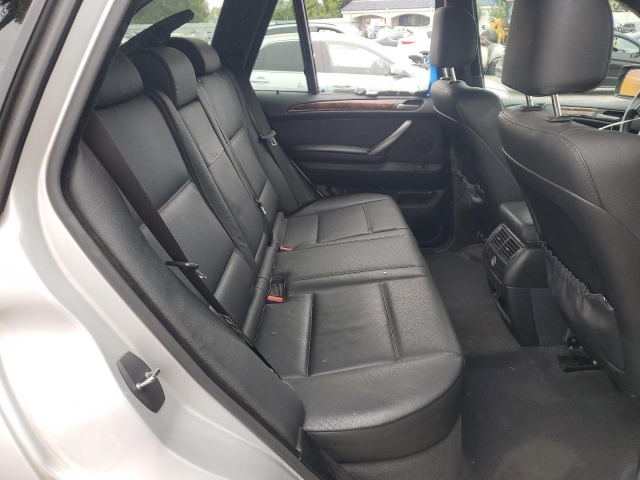 5UXFB535X6LV27980 2006 BMW X5 4.4I