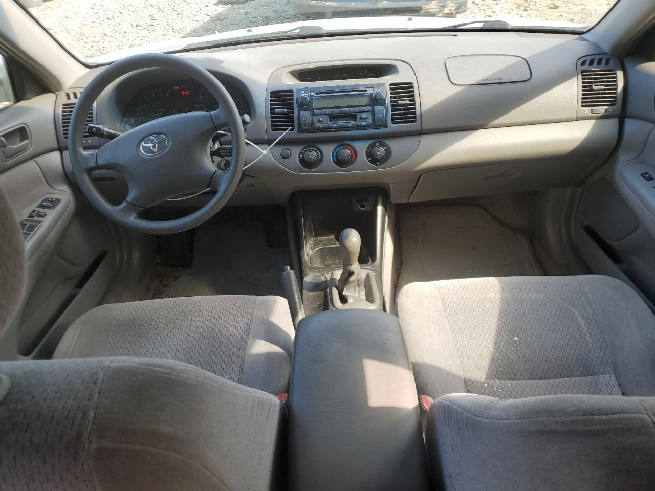 JTDBE32K740293458 2004 Toyota Camry Le