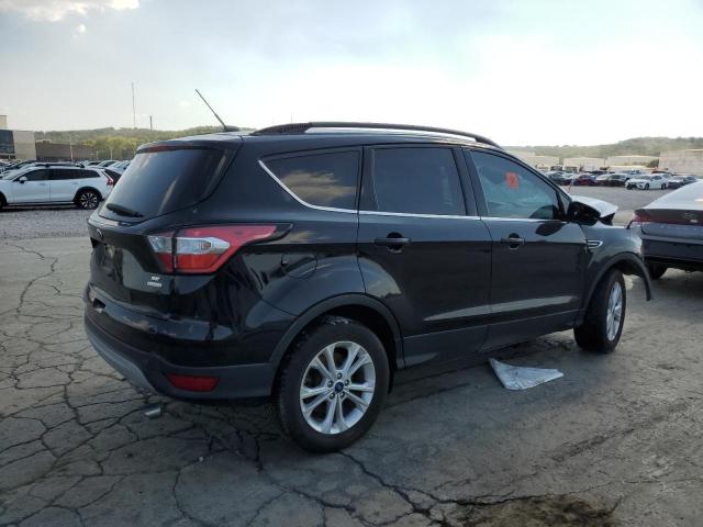  FORD ESCAPE 2018 Czarny