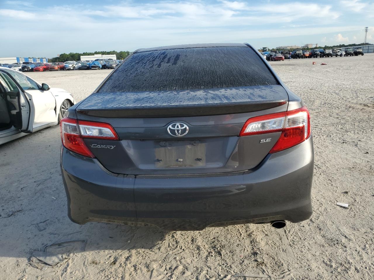 4T1BF1FK1EU385912 2014 Toyota Camry L