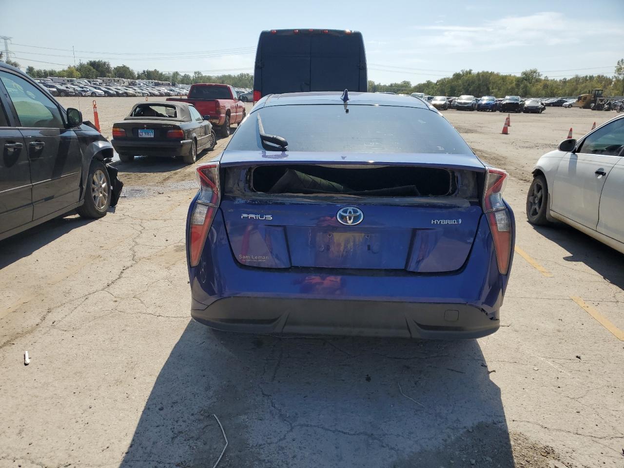 JTDKARFU1G3512749 2016 Toyota Prius