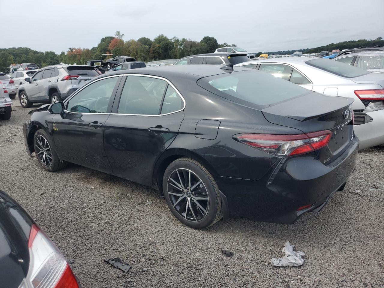 4T1T11BK5PU107137 2023 TOYOTA CAMRY - Image 2