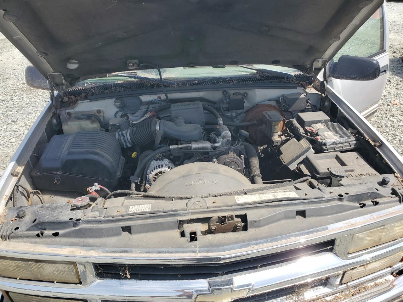 1GNEK13R1TJ300586 1996 Chevrolet Tahoe K1500