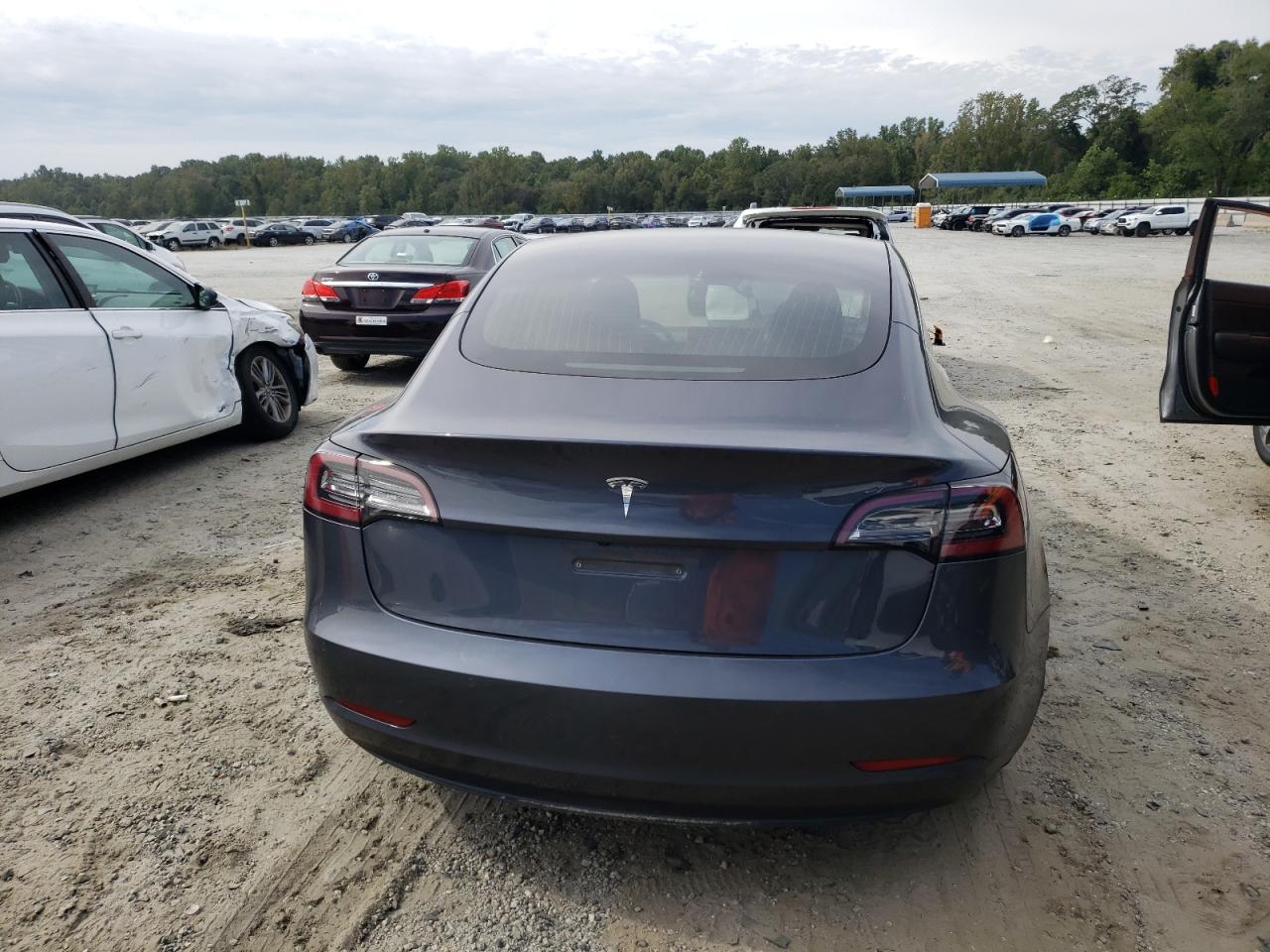 2020 Tesla Model 3 VIN: 5YJ3E1EA2LF796780 Lot: 70471804