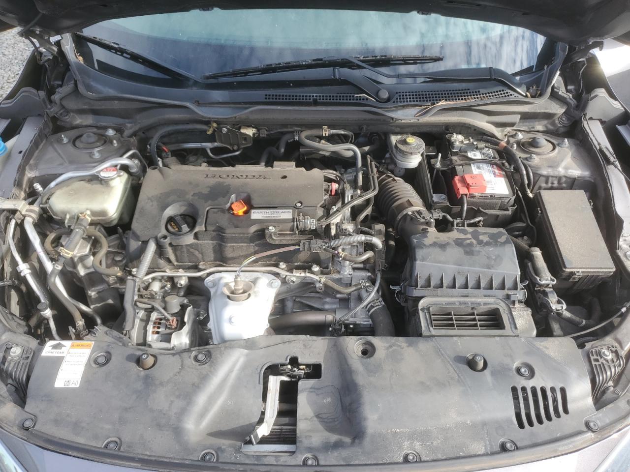 19XFC2F57HE052096 2017 Honda Civic Lx