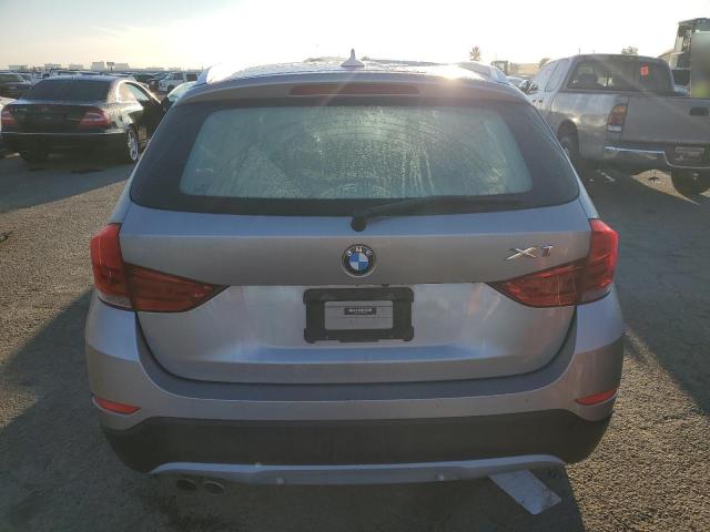  BMW X1 2015 Srebrny