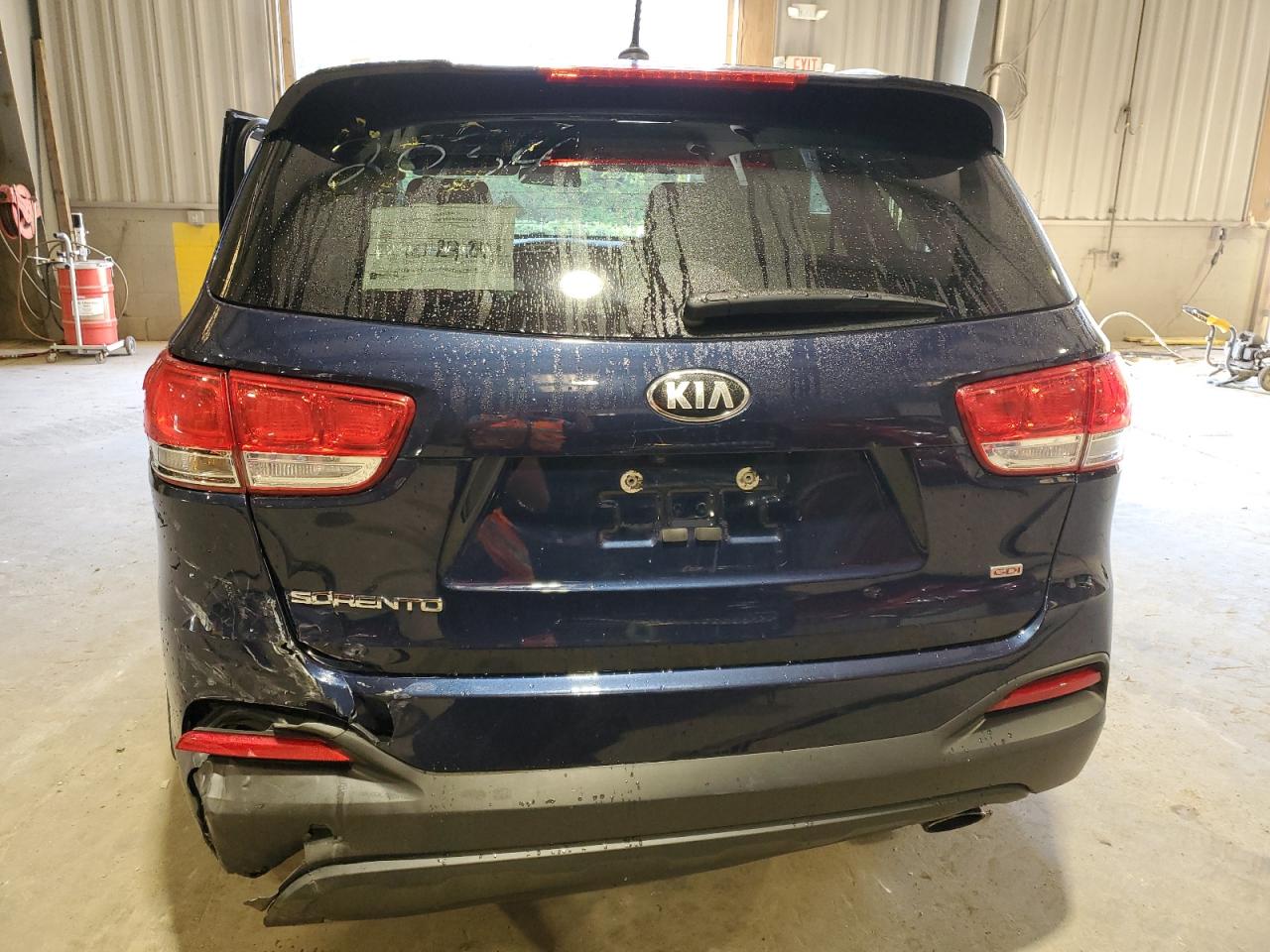 2017 Kia Sorento Lx VIN: 5XYPGDA33HG322034 Lot: 69814434