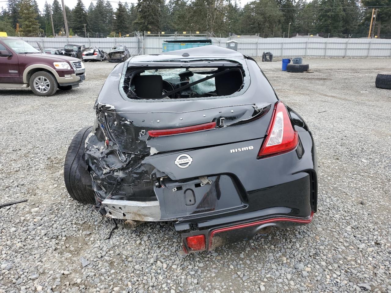 2016 Nissan 370Z - Image 6