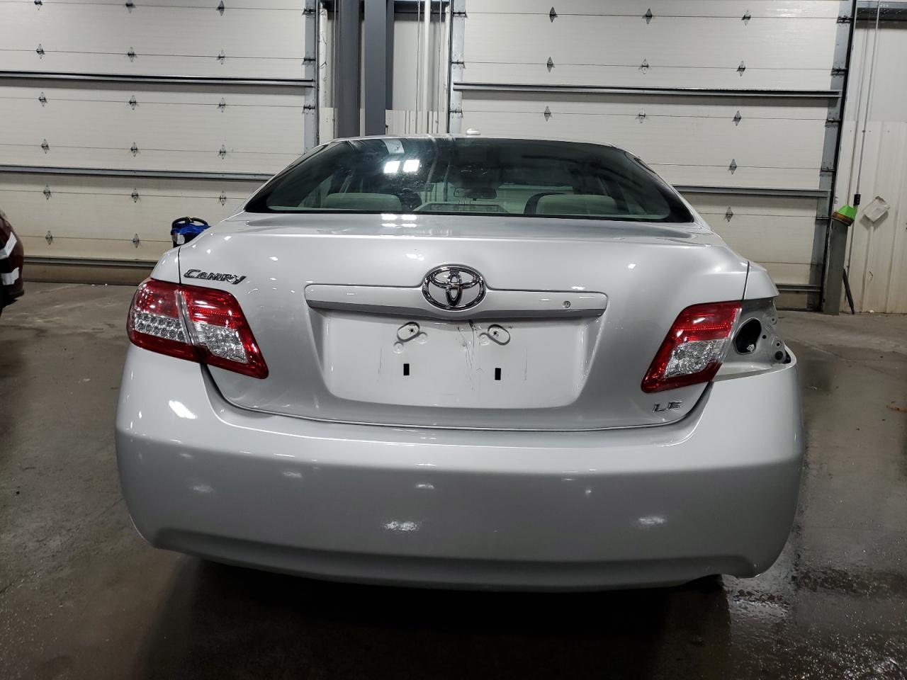 4T4BF3EK1BR209280 2011 Toyota Camry Base