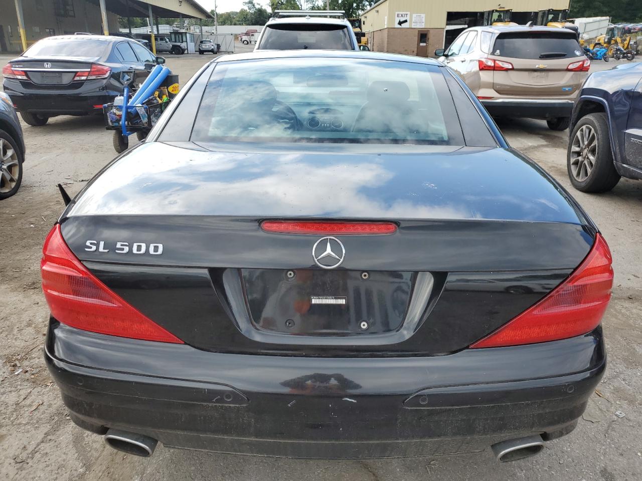 2003 Mercedes-Benz Sl 500R VIN: WDBSK75F73F057496 Lot: 70094334