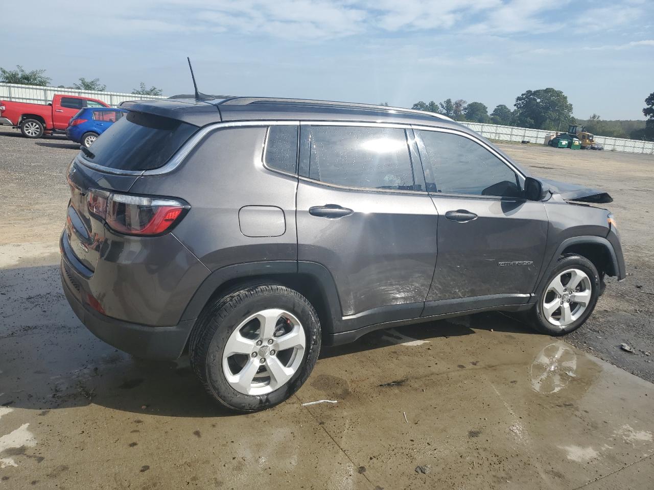 2021 Jeep Compass - Image 3