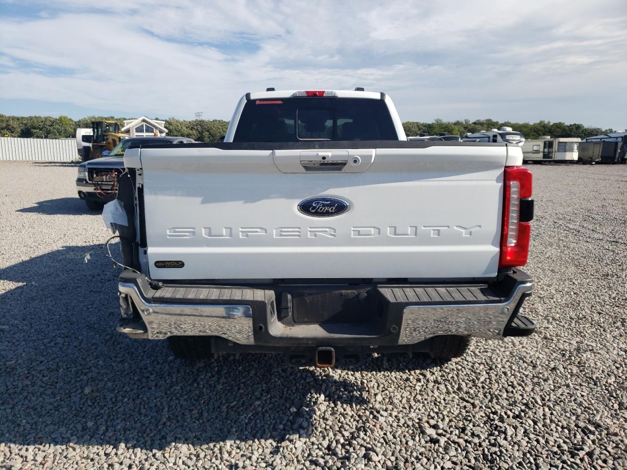 1FT8W3BT7PED09861 2023 Ford F350 Super Duty