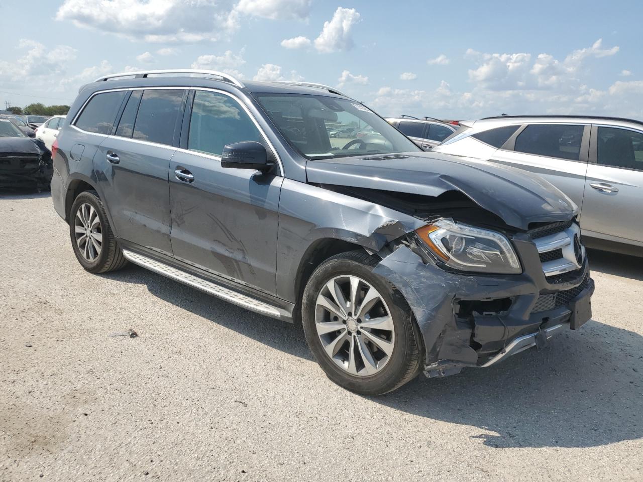 VIN 4JGDF6EE7GA699506 2016 MERCEDES-BENZ GL-CLASS no.4