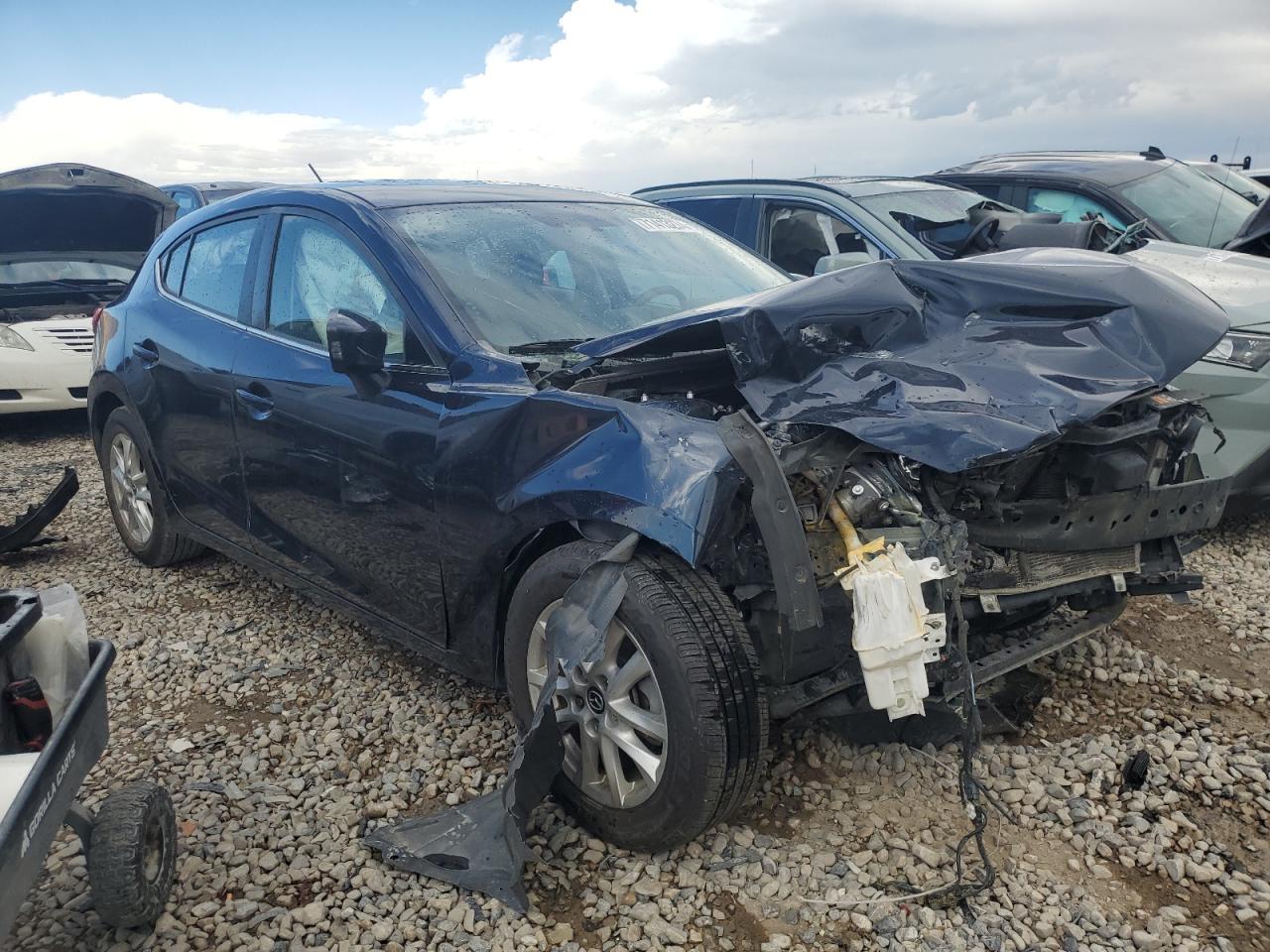 2016 Mazda 3 - Image 4