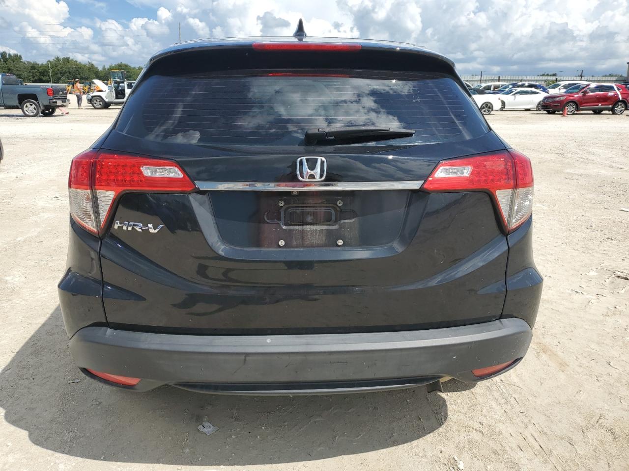 2019 Honda Hr-V Lx VIN: 3CZRU5H35KM729354 Lot: 73821024